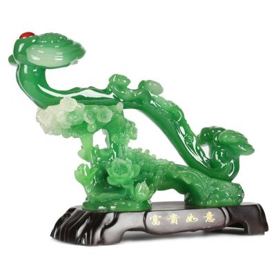 Gậy Như Ý Màu Xanh Ngọc Bích, Vật Phẩm Phong Thủy Thể Hiện Sự Uy Tín và Quyền Lực